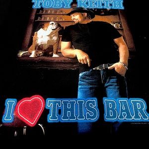 Toby Keith I LOVE THIS BAR TOUR.  Never been tried on. mint condition